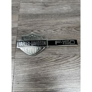 2000-2003 Ford F-150 F150 Harley Davidson Driver Side Emblem Badge Logo OEM C6‎